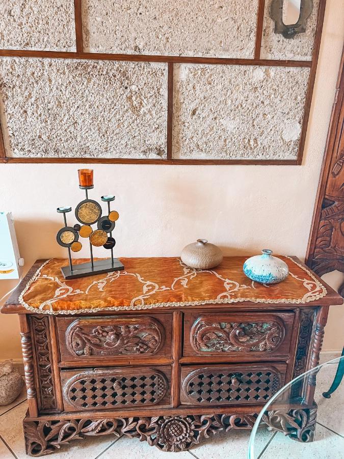 Apartment With Huge Deck Nestled In Marvelous Gardens - Nidos 라오로타바 외부 사진