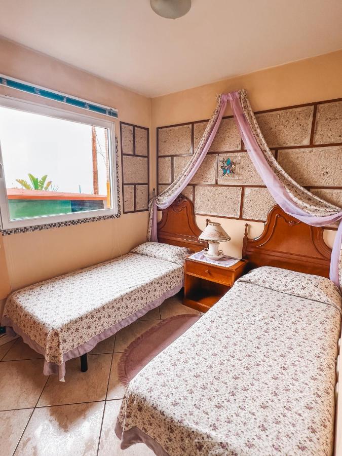 Apartment With Huge Deck Nestled In Marvelous Gardens - Nidos 라오로타바 외부 사진
